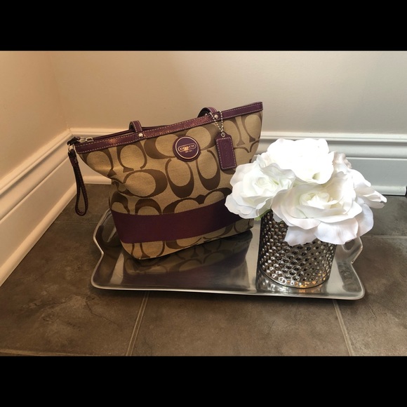 Coach Purse - Picture 2 of 13